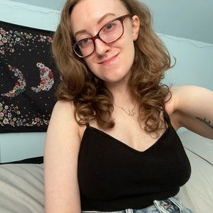 Meet your Posher, Christina